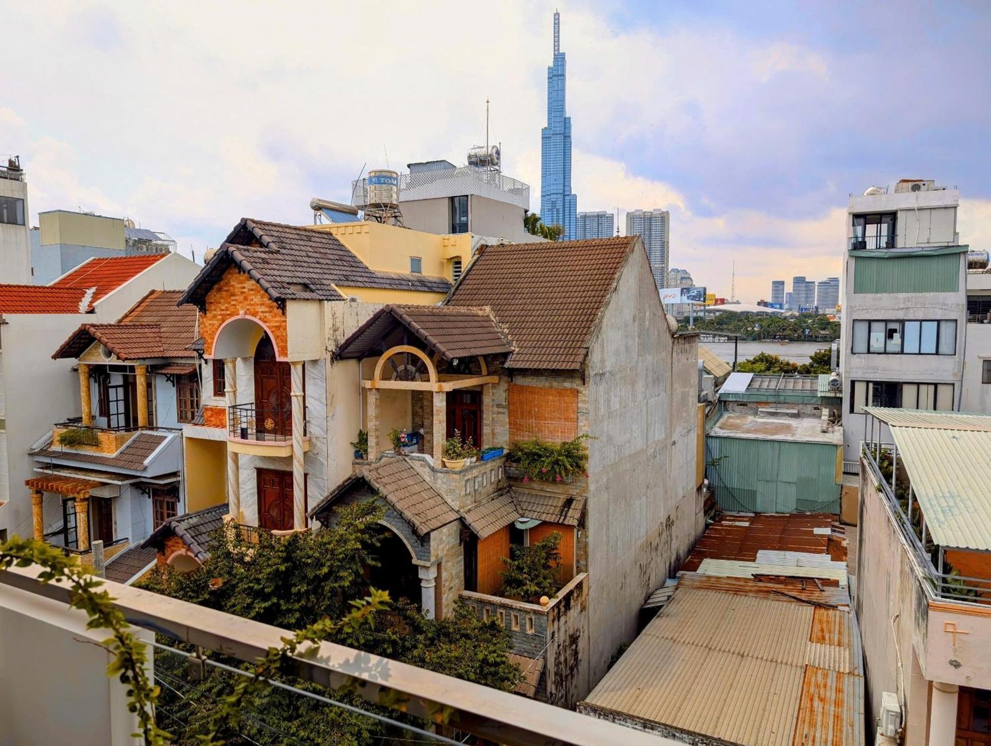 In Thao Dien - Kitchen & Large Balcony *